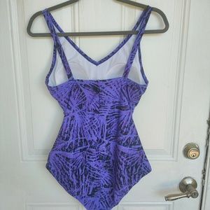 Speedo Swim - Speedo Geometric Abstract Purple Swimsuit Speedo Swim - Speedo Geometric Abstract Purple Swimsuit